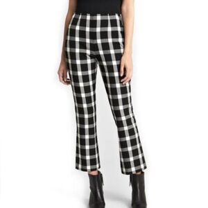 Gap Black & White Buffalo Check Plaid High Rise Flare Crop Pant